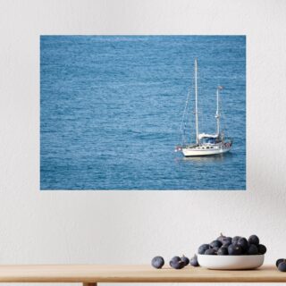 Tableau Voilier Naviguant sur l’Horizon Marin